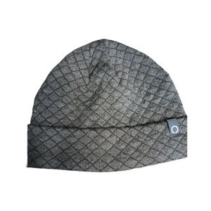 Skora Unisex Gray Quilted Beanie